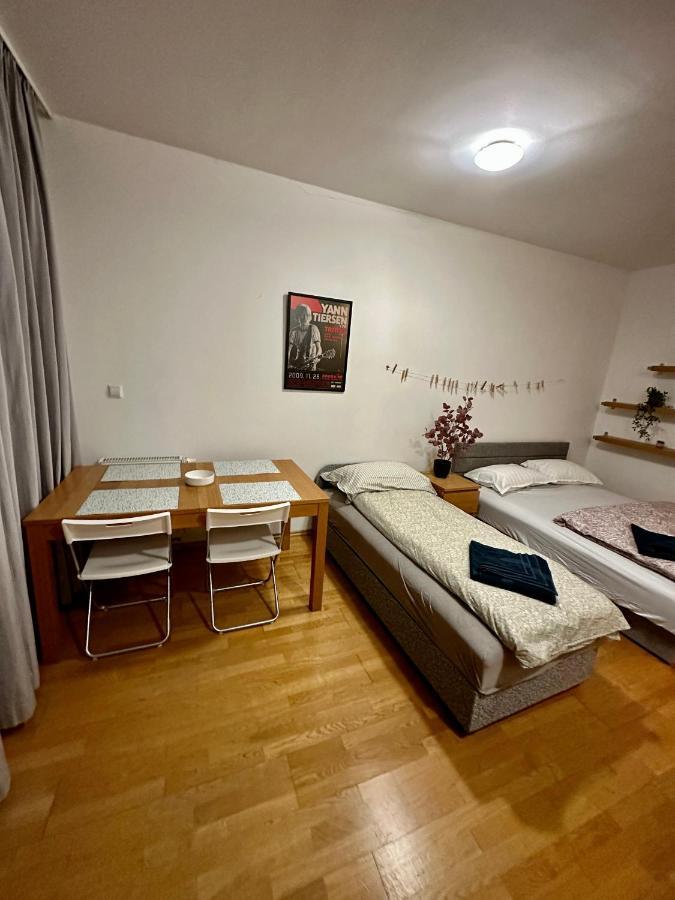 Central Apartment With Balcony Budapeşte Dış mekan fotoğraf