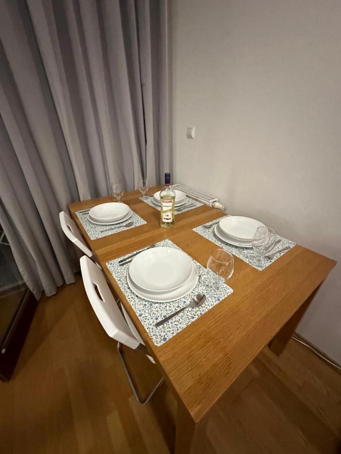 Central Apartment With Balcony Budapeşte Dış mekan fotoğraf