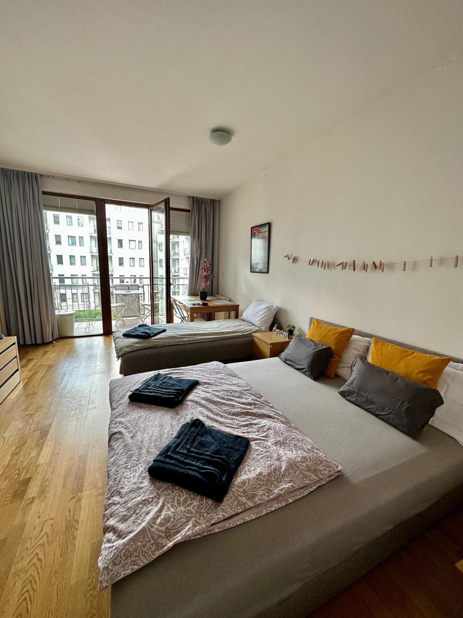 Central Apartment With Balcony Budapeşte Dış mekan fotoğraf